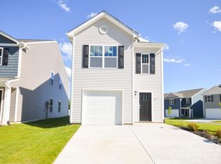 57 Katherine Emilie Dr, Hendersonville, NC 28792