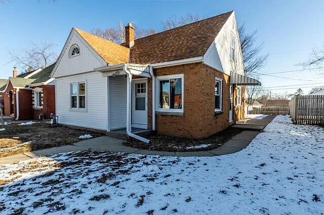 3912 North 60th STREET photo 1