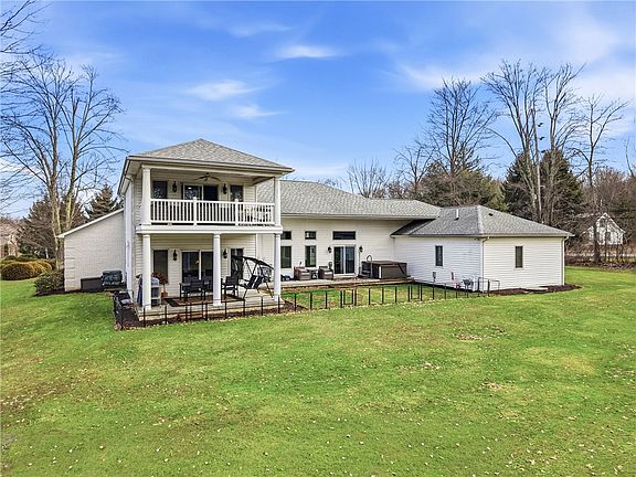 4th image of 2440 Pierce Bluffs Dr