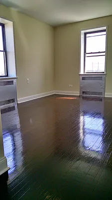 Sold by E Hudson Realty | media 2