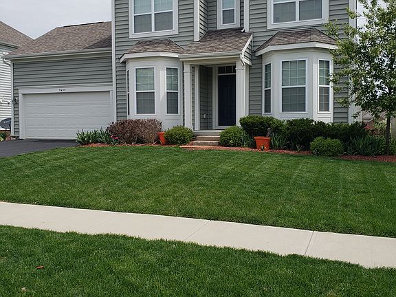 2nd image of 1498 Fairway Dr