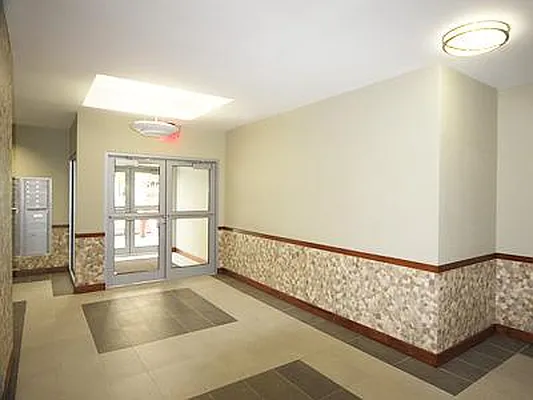 Sold by Griffin Real Estate Group | media 8