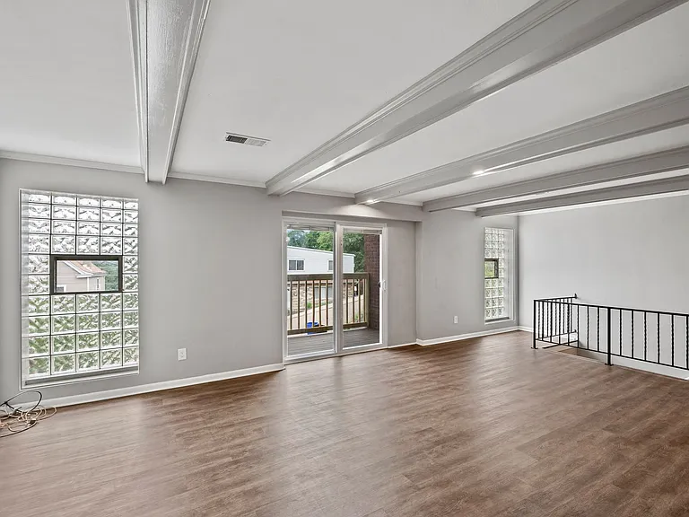 4608 Coleridge Street — Photo 12