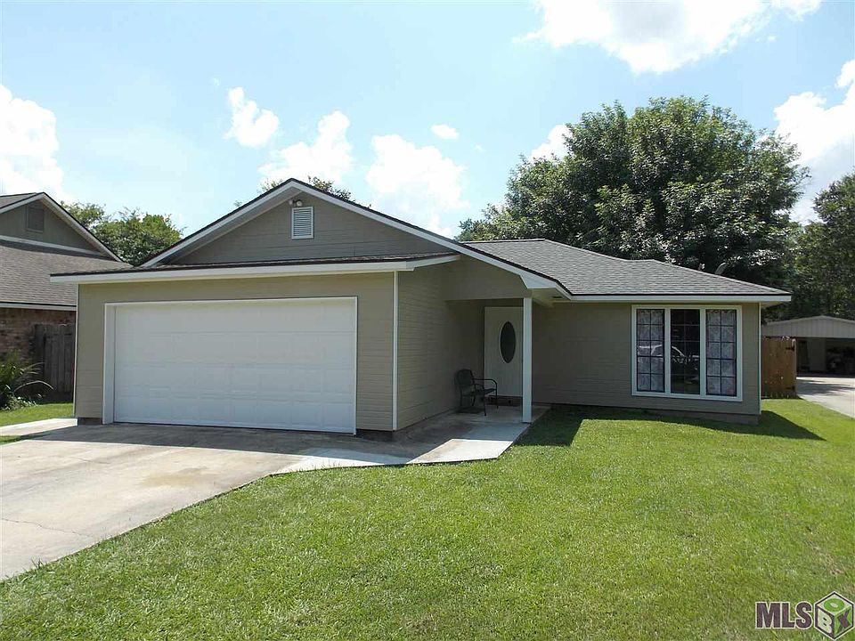 1st image of 10663 Stone Pine Dr