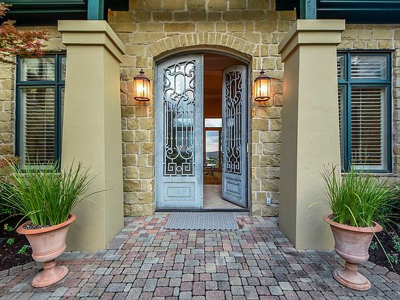 4th image of 2300 Barton Creek Blvd APT 13