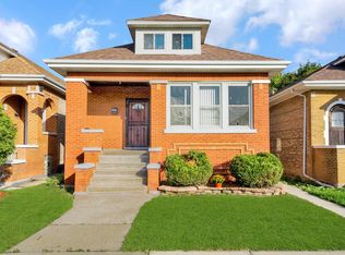 5551 S Francisco Ave, Chicago, IL 60629