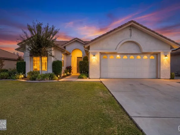 2401 Snowdrop Dr, Bakersfield, CA 93311