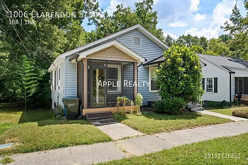 1006 Clarendon St #A Photo 1