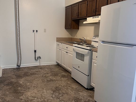 2nd image of 6691 Evelyn St #5395669