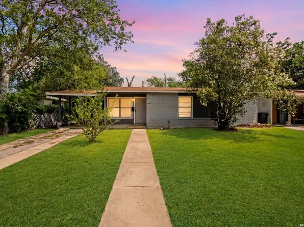 4359 WILD OAK DR, San Antonio, TX 78219
