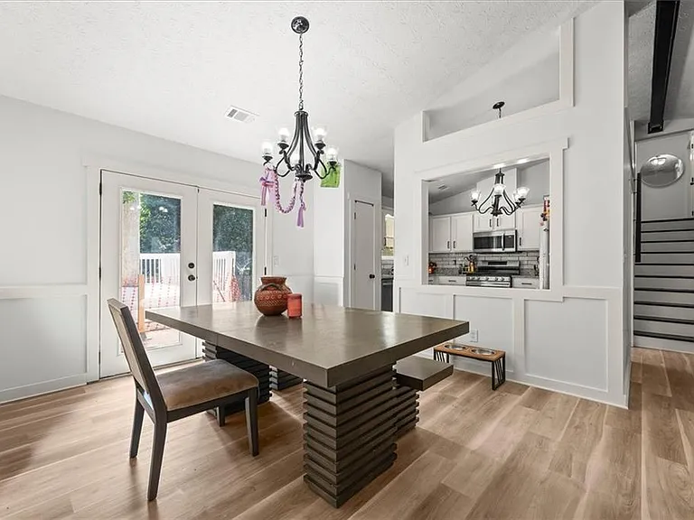 6338 Stablewood Way — Photo 4