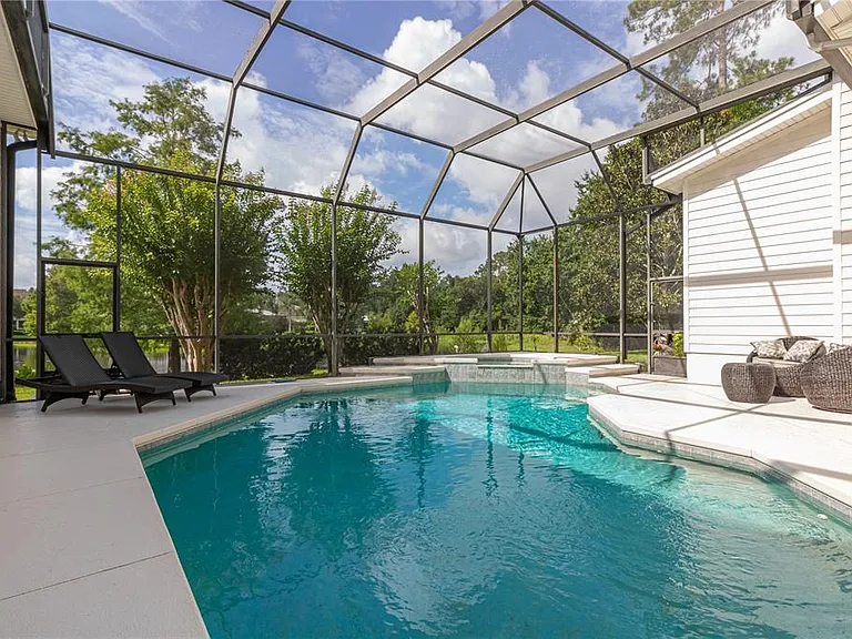 216 Eastpark Dr — Photo 61