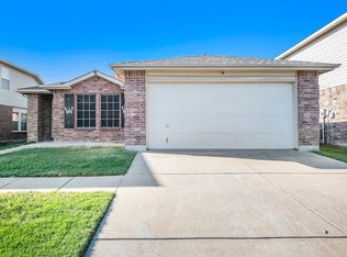5305 Lava Rock Dr, Fort Worth, TX 76179