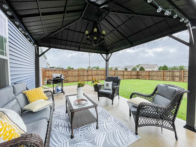 1010 Vanguard Dr — Photo 20