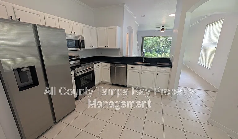 11051 Windsor Place Cir — Photo 5