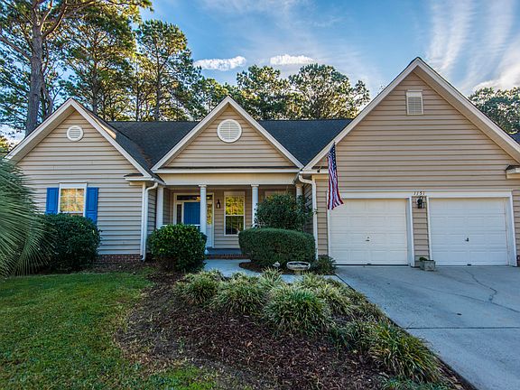 5th image of 1151 Royal Links Dr