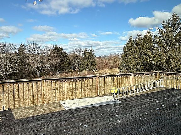 3rd image of 21 Butterfield Rd