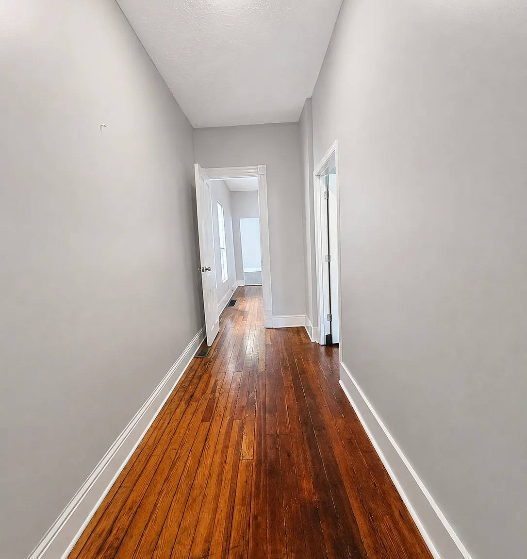 4 bed, 1.5 bath, 1458 sqft, $2,150 — Photo 4