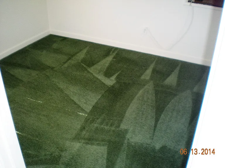 553 W Whittier Ave — Photo 9
