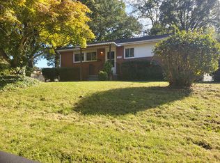 1614 Ross Ave, Greensboro, NC 27401