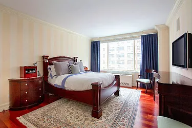 Rented by Level Group