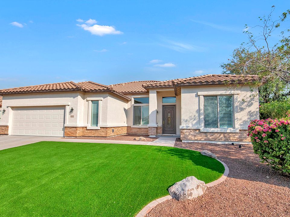 1st image of 3580 E La Costa Pl