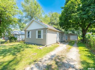 1414 S 9th St, Pekin, IL