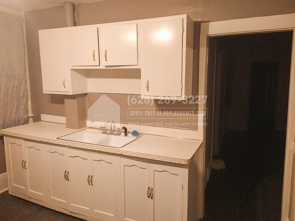 2nd image of 2112 Hurley Ave #2F