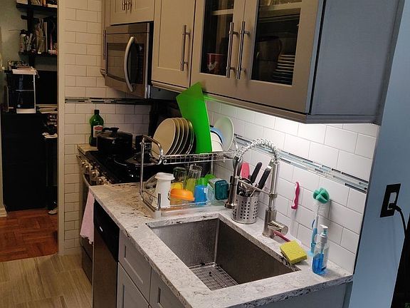 5th image of 125 Ashland Pl APT 2A