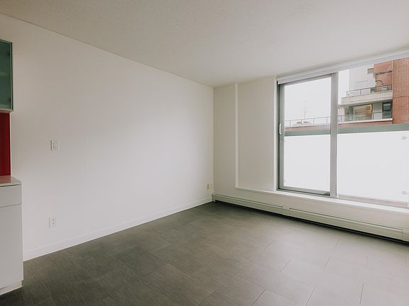 5th image of 66 Cordova St W #609