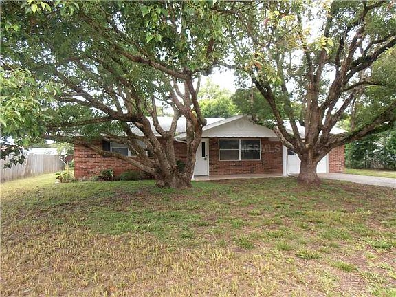 5th image of 2225 Poinsettia Dr