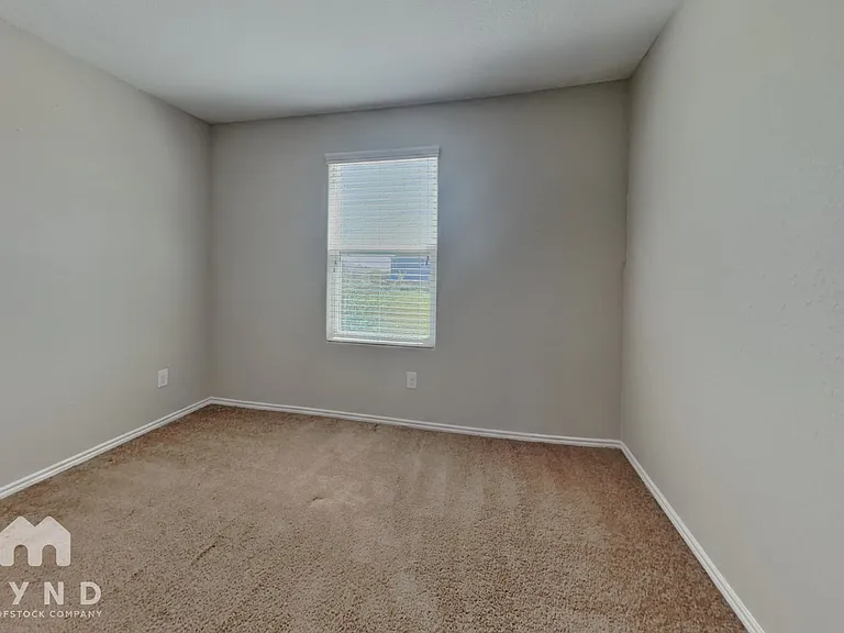 9523 Apple Ridge Ln — Photo 15