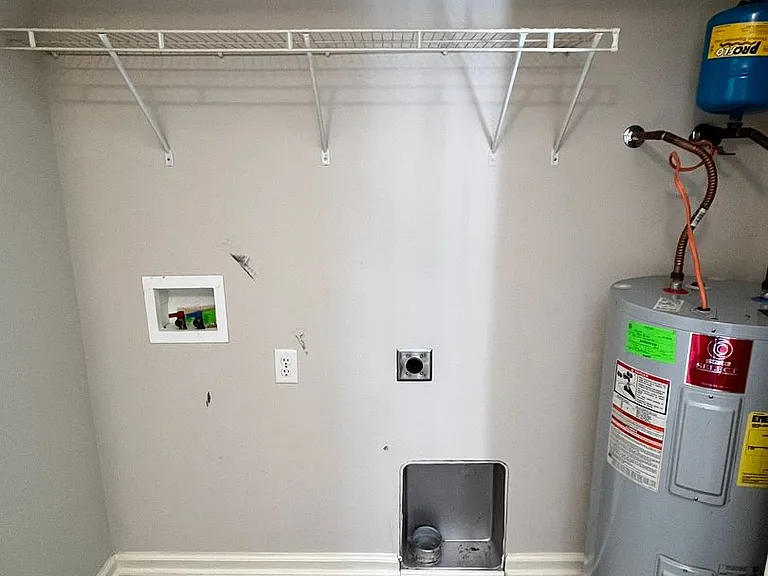 427 Lower Stone Ave #A — Photo 7