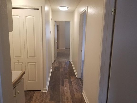 5th image of 2085 Severn Dr