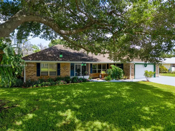 465 11th Ave, Vero Beach, FL 32962