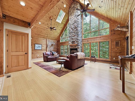 5th image of 14520 Ridenour Rd
