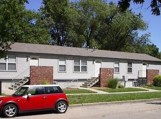 508 N 12th St, Manhattan, KS 66502