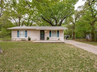 626 W Bullock St, Denison, TX 75020