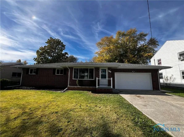 1123 Mackow Dr, Toledo, OH 43607
