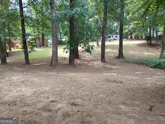 3rd image of 105 Flatrock Ct