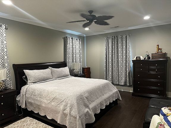 2nd image of 3080 Sydenton Dr