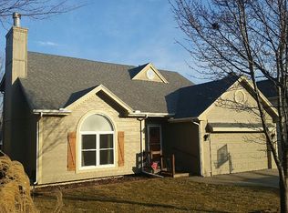 8705 N McDonald Ave, Kansas City, MO 64153