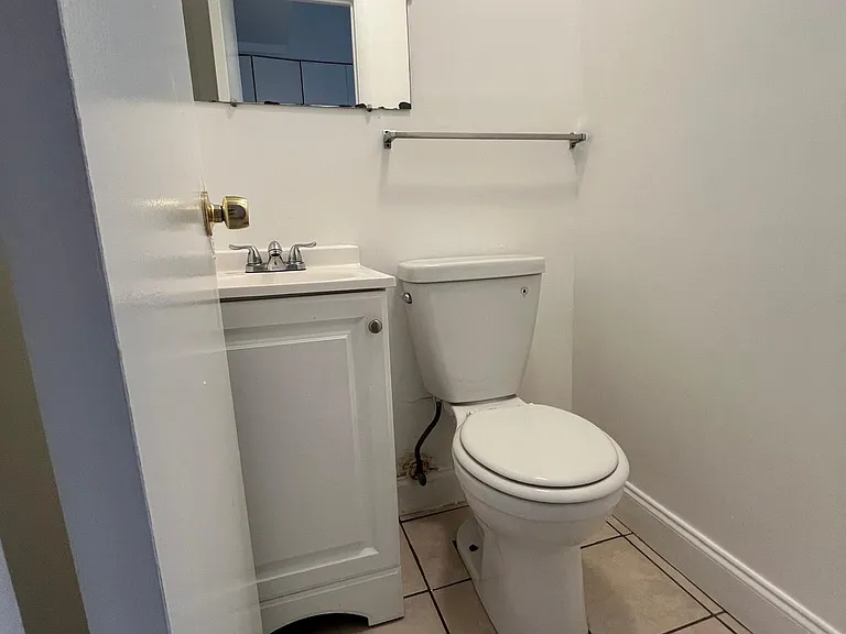 2611 Hallam Ct — Photo 14