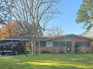 954 Choctaw Dr, Opelousas, LA 70570