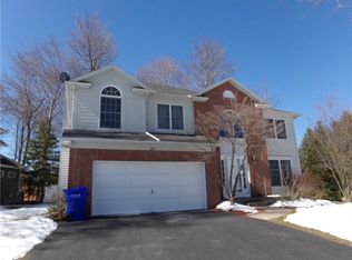 57 Heather Rdg, Rochester, NY 14626