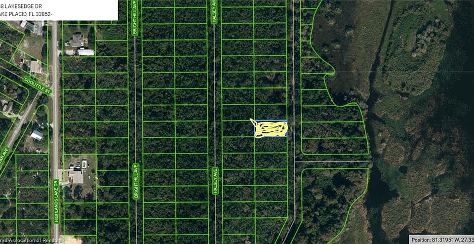 1st image of 548 Lakesedge Dr