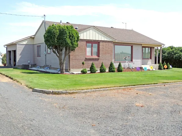 313 NE Brace St, Wilbur, WA 99185