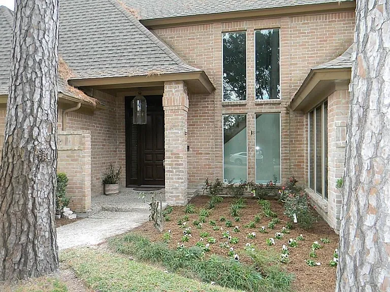 5218 Charnwick Ct — Photo 2