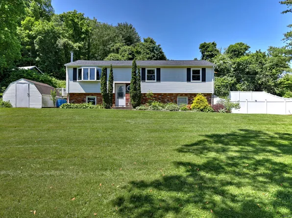 50 Sea Hill Road, North Branford, CT 06471