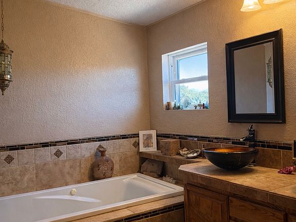 4th image of 1513 Mirada Rd